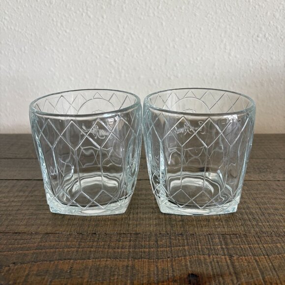 Crown Royal Whiskey Glass Embossed Diamond Low Ball Barware Set of 2 Glasses - Picture 3 of 9